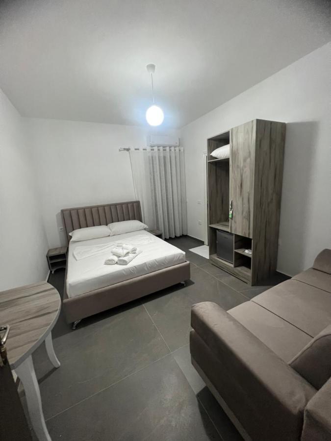 Villa Rreze Dielli Vlorë Buitenkant foto