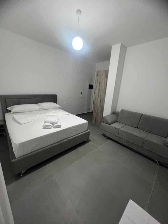 Villa Rreze Dielli Vlorë Buitenkant foto